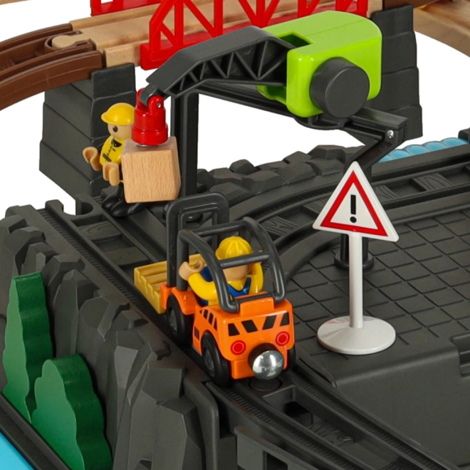 Chantier avec grue et chariots