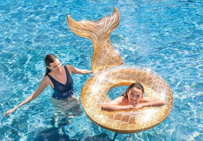 Boule gonflable en forme de nageoire avec paillettes