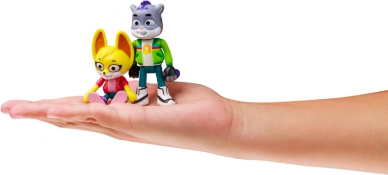 Figurine compacte idéale pour les voyages