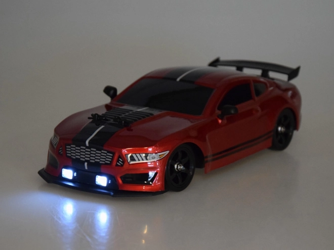 Voiture télécommandée amusante avec fumée de drift et éclairage LED