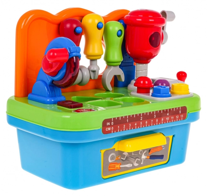 Atelier interactif pour enfants avec outils