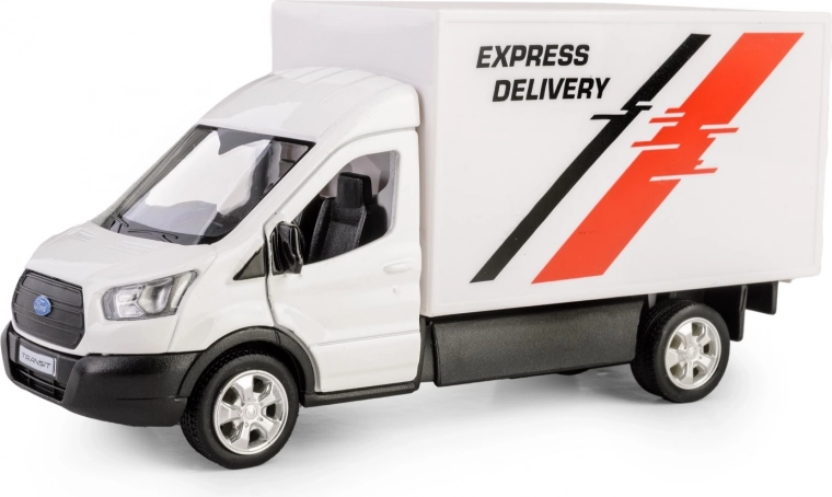 Portes ouvrantes et intérieur soigné