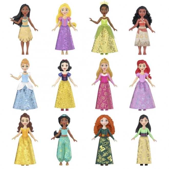 Petite poupée des princesses Disney