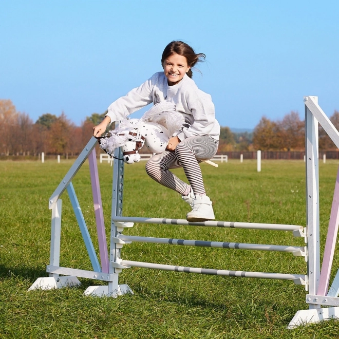 Cheval à bâton Hobby Horse de la collection HOPPIHORSE Sport Edition en couleur léopard blanc