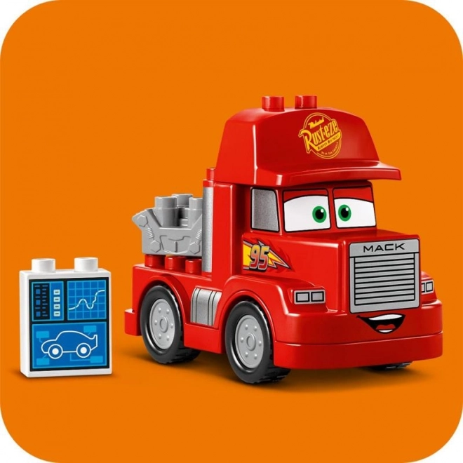 LEGO DUPLO Disney Cars Martin sur les courses