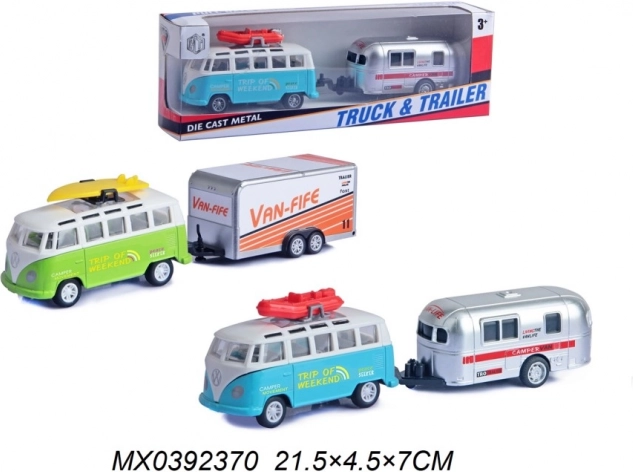 Minibus avec remorque