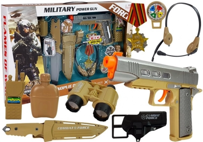 Ensemble militaire avec accessoires Pistolet Couteau Jumelles Écouteurs Sifflet Radio à ondes courtes Couleur vert clair