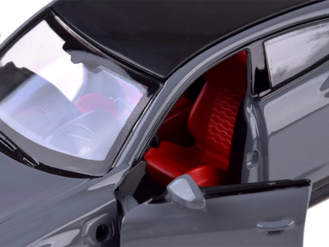 Modèle en métal Audi RS e-tron GT Coupe avec effets sonores et lumineux