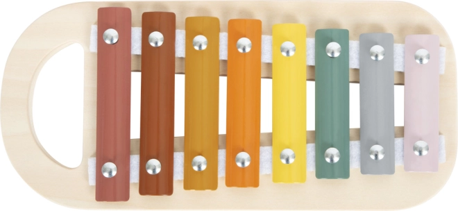 Expériences musicales avec xylophone amovible