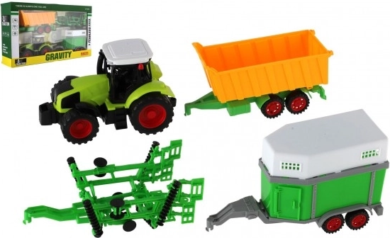 Tracteur d'enfant avec trois remorques