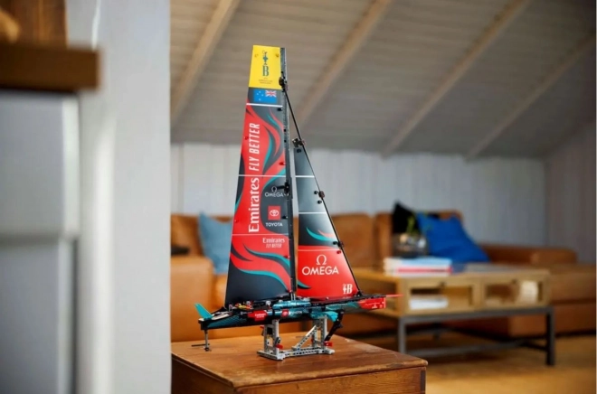 Lego Technic Yacht Emirates Team New Zealand