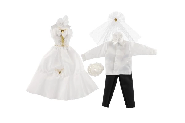 Vêtements pour poupées et poupons