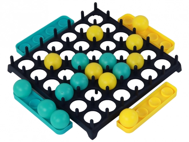 Planche de jeu pour lancer des boules de puzzle