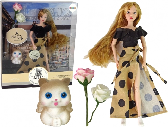 Poupée en tissu Emily avec chaton et roses, cheveux longs