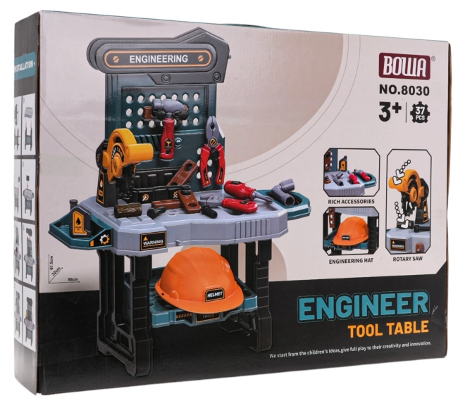 Atelier pour enfants avec outils et accessoires