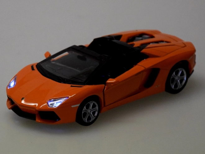 Modèle de voiture en métal Lamborghini Aventador Roadster 1:32 interactif