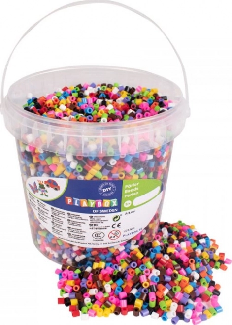 Perles à repasser Playbox dans un seau - ensemble de base 10 000 pièces