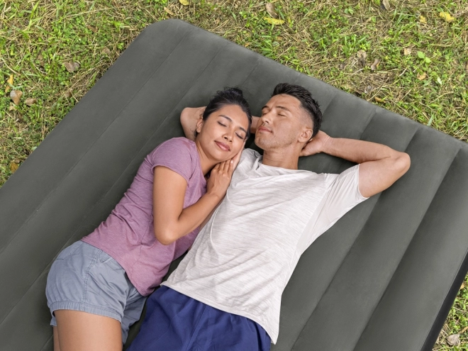 Matelas gonflable deux personnes Queen avec pompe intégrée Bestway