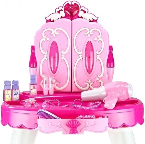 Ensemble riche en accessoires