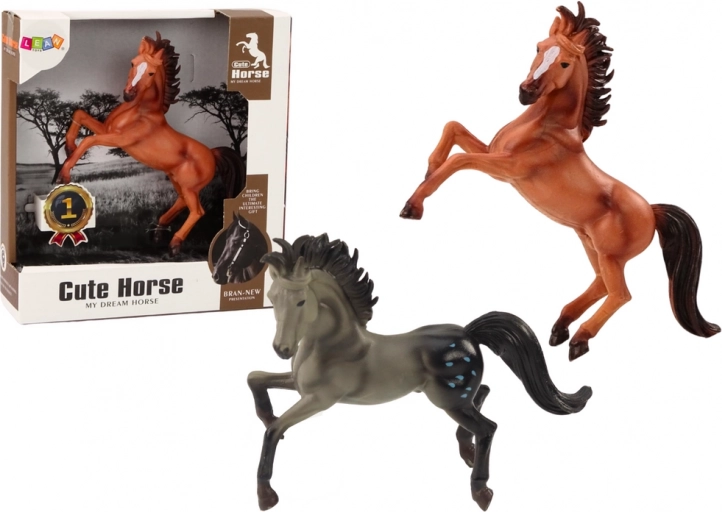 Figurine de cheval – cheval brun ou gris debout pour l’écurie et la ferme