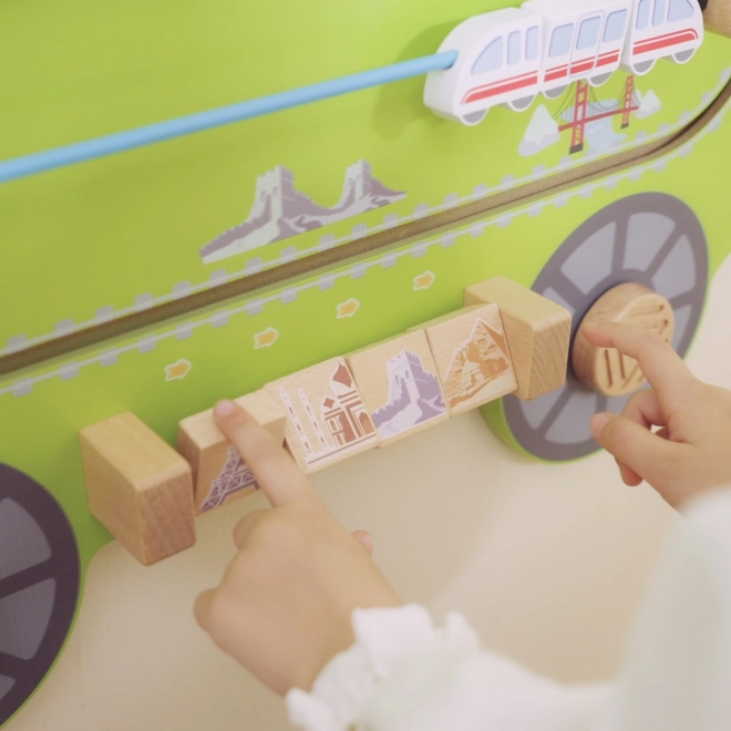Jeu mural en bois avec train