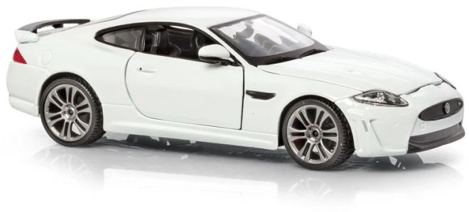 Modèle métallique Jaguar XKR-S