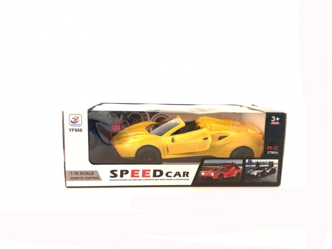Voiture RC sportive à l'échelle 1:18