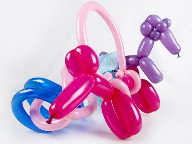 Ballons colorés pour modélisation avec pompe