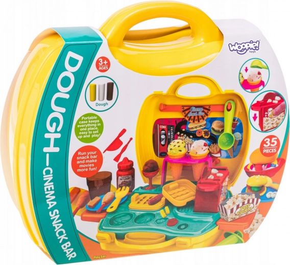 Amusement avec pâte à modeler dès 3 ans