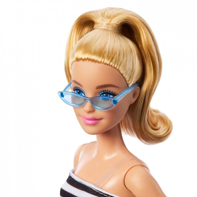 Poupée Barbie Fashionistas en haut rayé