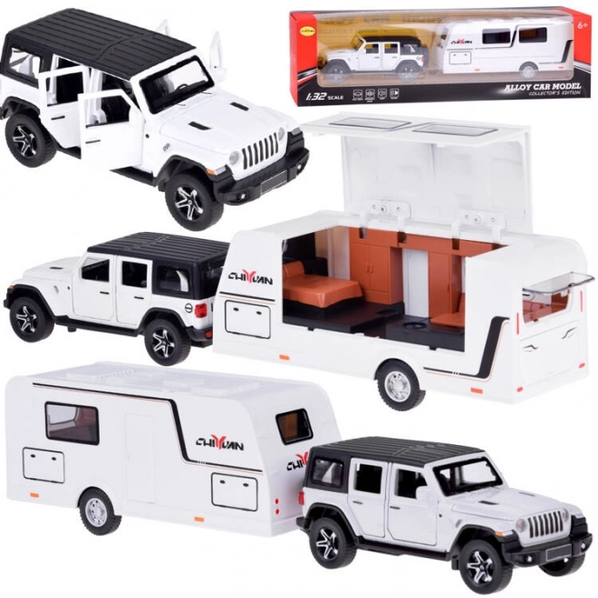 Voiture tout-terrain de vacances avec remorque de camping et lumières