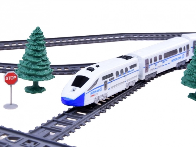 Train de passagers avec wagons sur voie de 9m