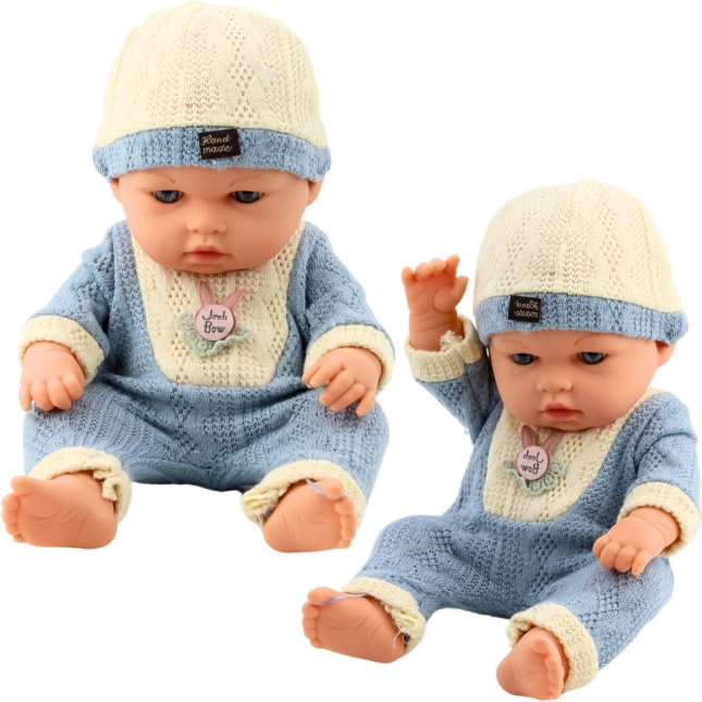 Poupée Bébé en Tenue Tricotée Bleue avec Bonnet