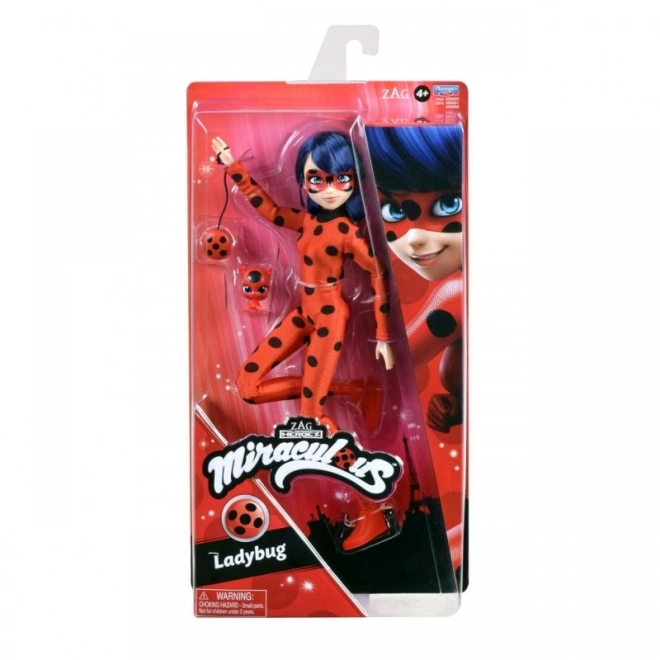 Poupée Miraculous Ladybug avec accessoires