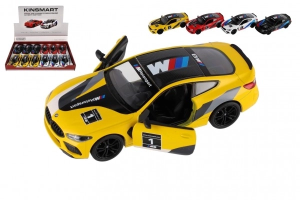 Voiture Kinsmart BMW M8 Competition Coupé 1:38 métal/plastique 12,5cm 4 couleurs à rétrofriction 12pcs en boîte