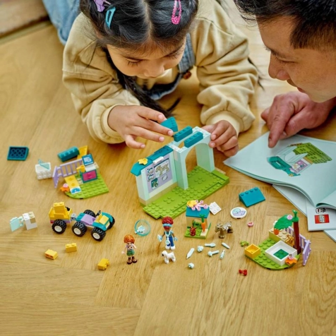 LEGO® Friends 42632 Clinique vétérinaire pour les animaux de la ferme