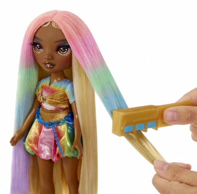 Poupée Rainbow High Meline avec craies pour cheveux