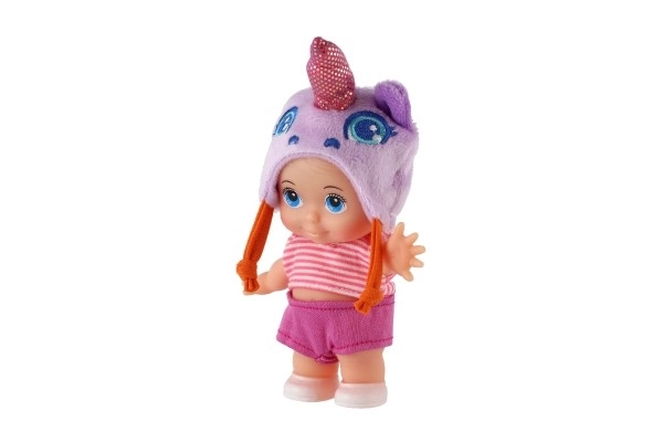 Poupée/bébé avec bonnet, plastique corps rigide 15cm, 4 types dans boîte 9x16x6cm