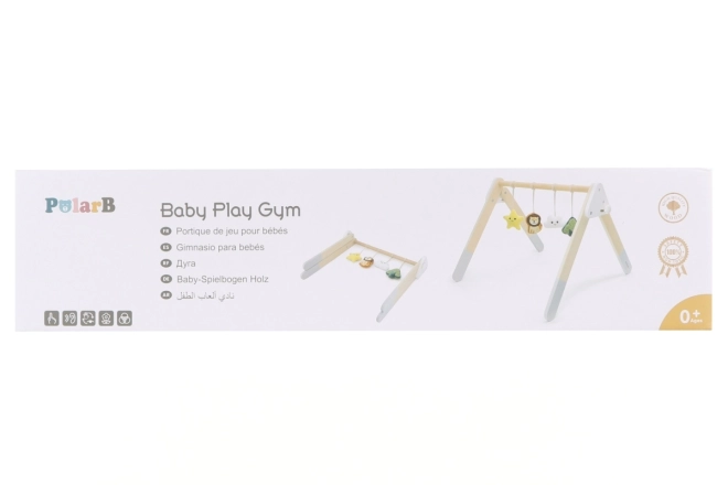 Portique en bois avec jouets