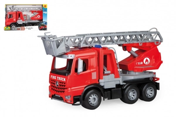 Camion de pompier Mercedes Arocs avec échelle