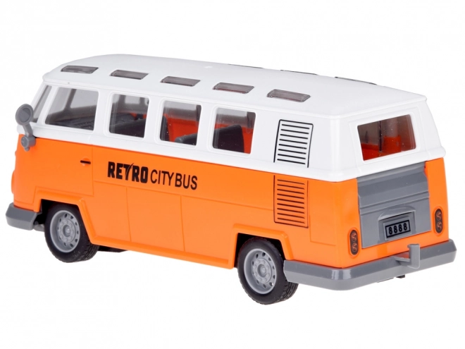 Bus rétro télécommandé