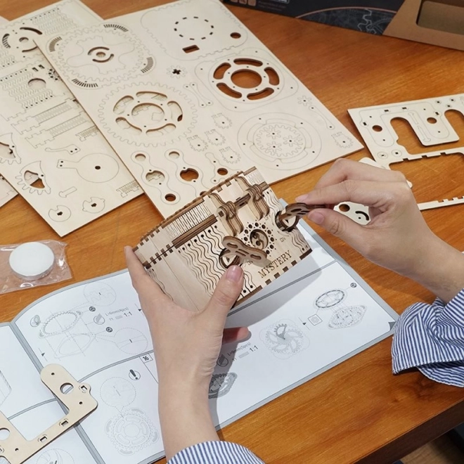 Puzzle mécanique en bois 3D RoboTime Boîte à bijoux