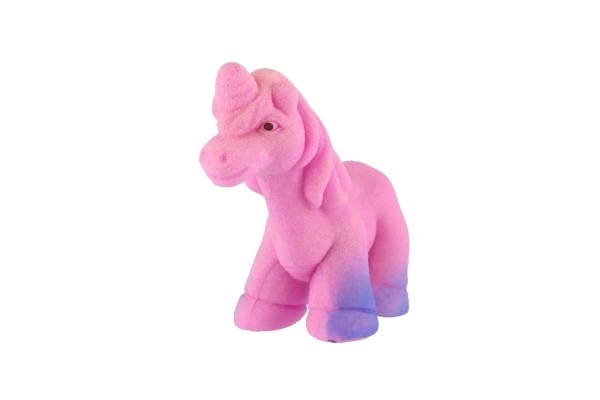 Œuf éclos et grandissant licorne plastique 7x10cm dans une boîte 9,5x13cm