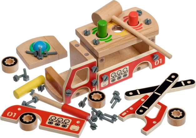 Construction créative avec 21 pièces en bois