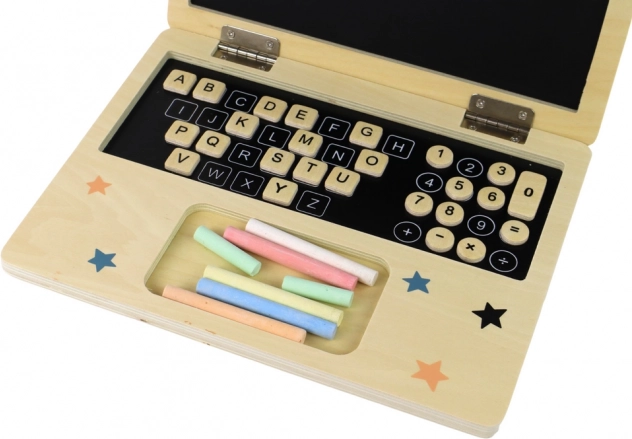 Alphabet amovible pour un jeu malin