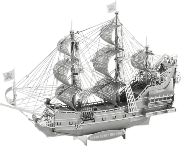 Puzzle 3D en métal METAL EARTH ICONX – voilier Queen Anne's Revenge