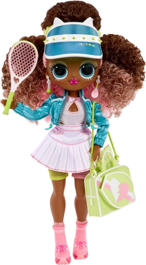 Poupée stylée en tenue sportive