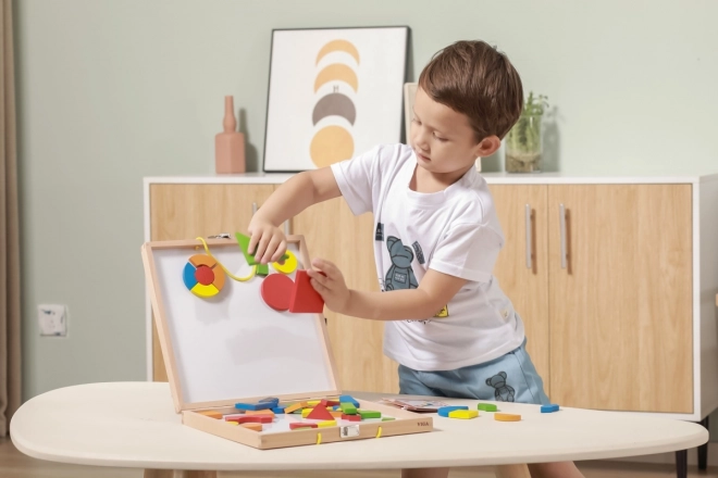 Jeu de construction magnétique en bois dans une mallette