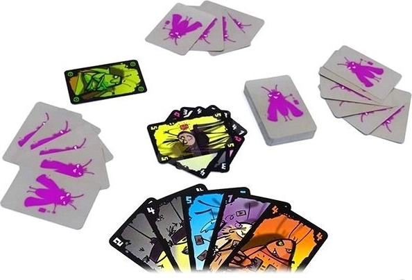 Illustrations joyeuses et cartes résistantes