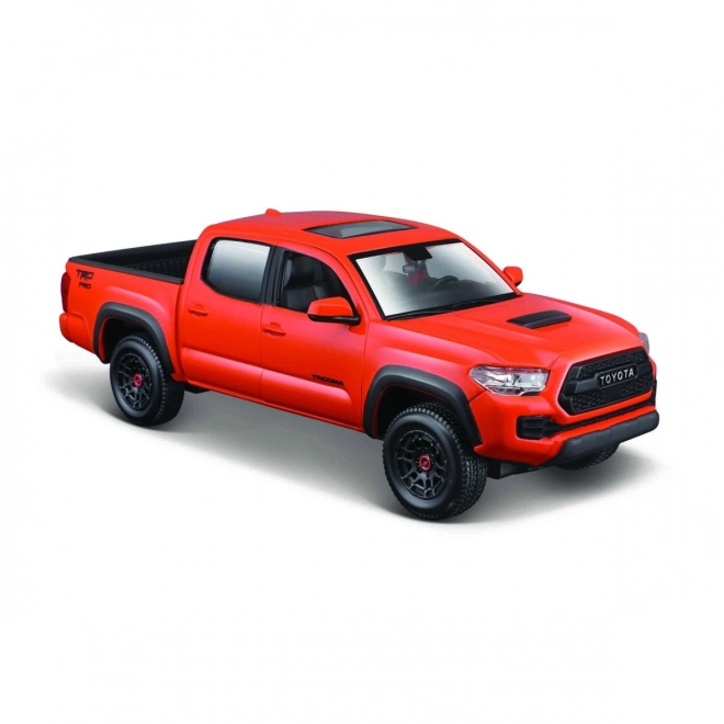 Modèle Toyota Tacoma TRD 2023 orange 1/24